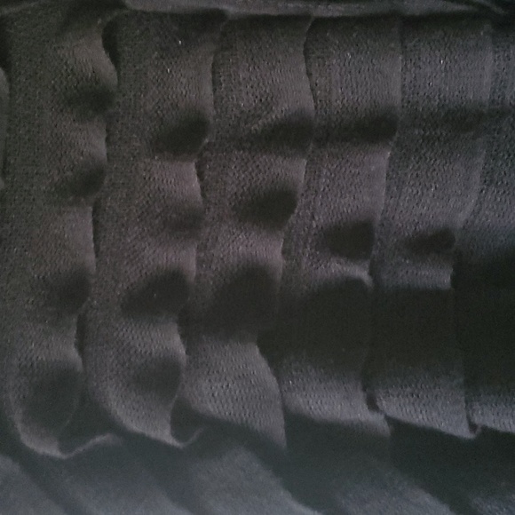 Poncho - Picture 3 of 3